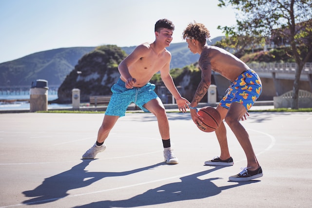 Comment faire du basket-ball chez soi ? Comment faire du basket-ball chez soi ?